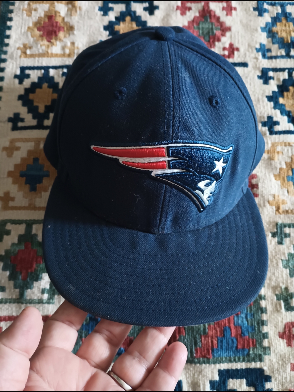 NEW England Patriots Navy Snapback Hat - Team Logo 7 1/4
